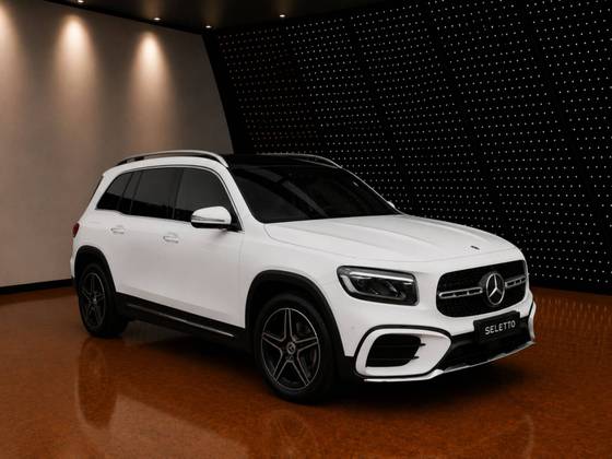 MERCEDES-BENZ GLB 220 2.0 MHEV AMG LINE 4MATIC 8G-DCT MERCEDES-BENZ GLB 220 2.0 MHEV AMG LINE 4MATIC 8G-DCT